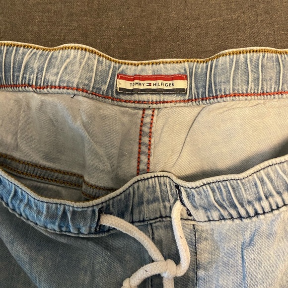 Tommy Hilfiger jean jogger - Picture 3 of 4